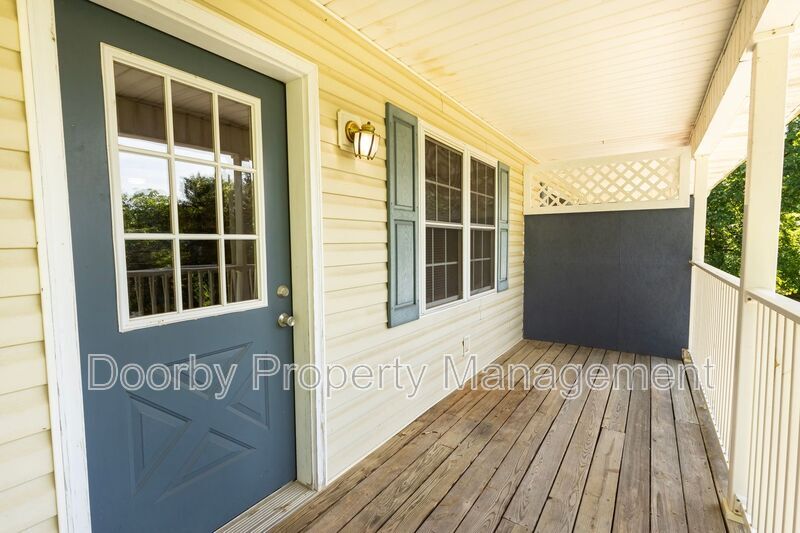 Building Photo - 6330 Harrison Ooltewah Rd
