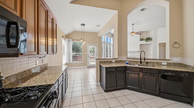 Building Photo - 1108 Antelope Ridge