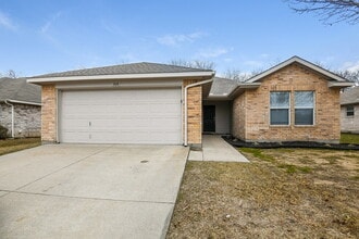 Building Photo - 360 Marsha St