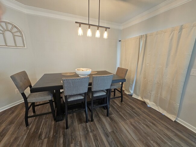 Building Photo - 205 Brochaill Ct