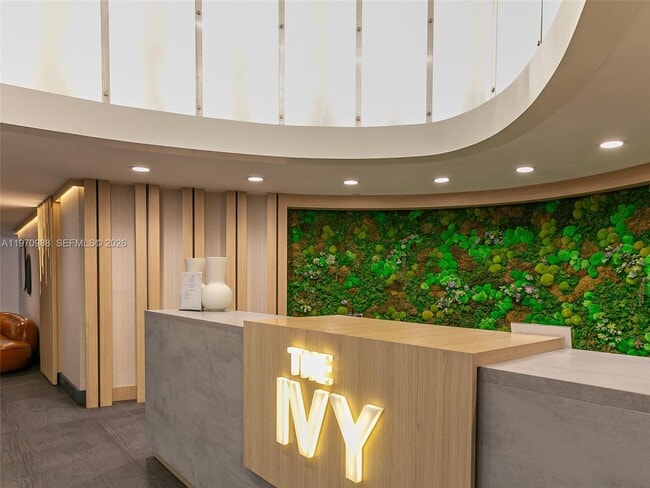 Building Photo - 90 SW 3rd St