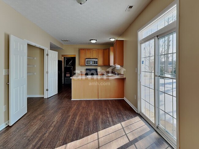 Building Photo - 16698 Maraschino Dr