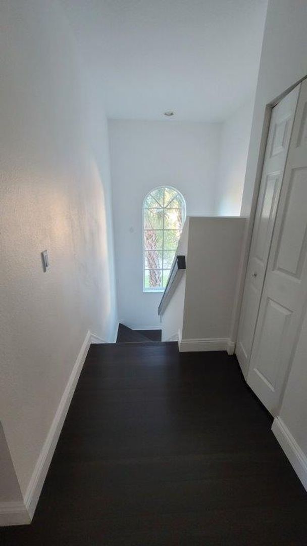 Building Photo - 2345 Spanish Wells