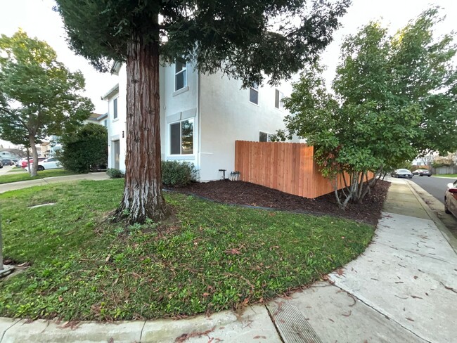 Building Photo - Fully Remodeled with Many Upgrades, A Must...