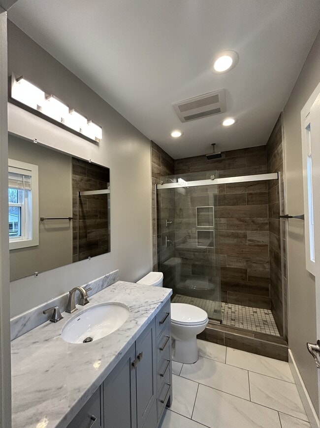 Building Photo - 4606 Lower Beckleysville Rd