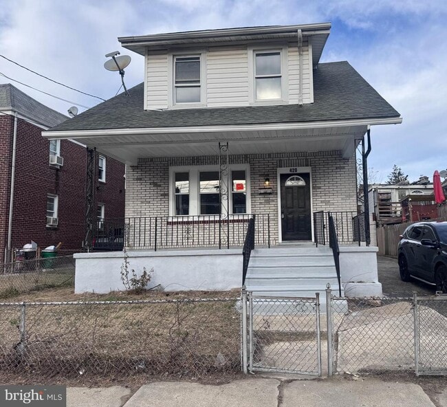 Building Photo - 420 Boyd St