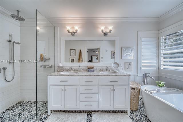 Building Photo - 7621 SW 65th Pl