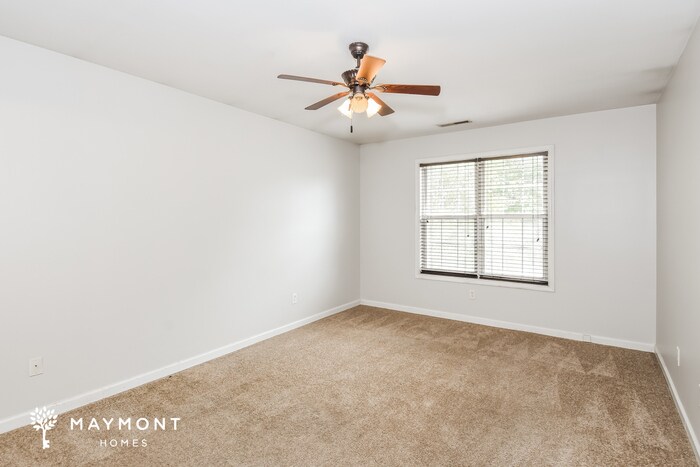 Building Photo - 7079 Biltmore Trce