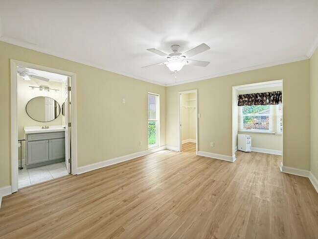 Building Photo - 4533 Marine Pkwy