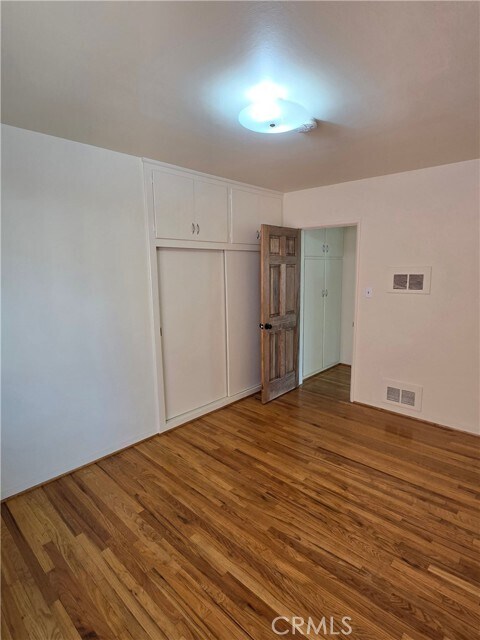 Building Photo - 502 E Cypress Ave