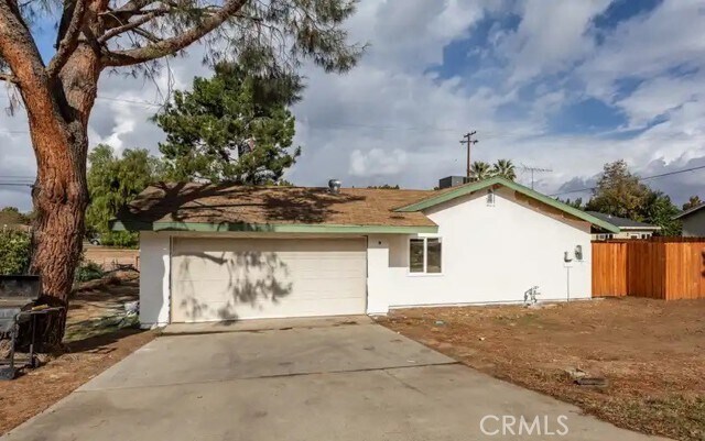 Building Photo - 164 E Highland Ave