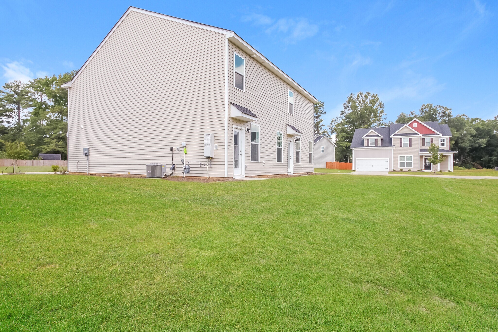 Building Photo - 409 Blue Robin Ln