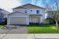 Building Photo - Beautiful 3 Bed 2.5 Bath Home in Renton