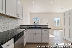 Building Photo - 324 Ridgerock Dr