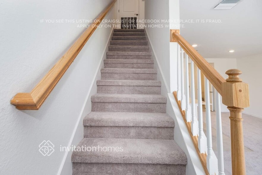 Building Photo - 2736 Riverfield Rd