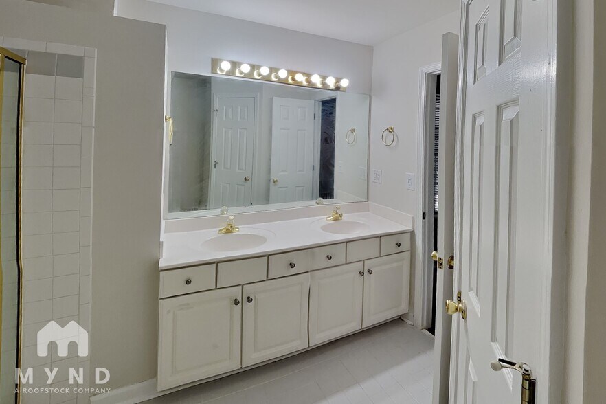 Building Photo - 1845 Millstone Ct