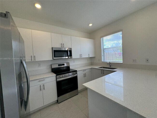 Building Photo - 16242 SW 292nd St
