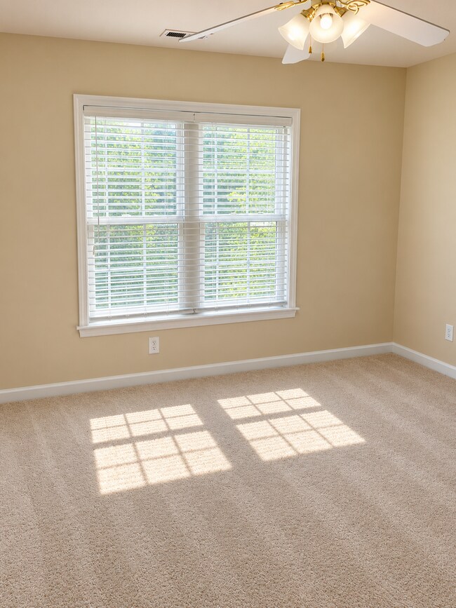 Building Photo - 13347 Chesapeake Pl