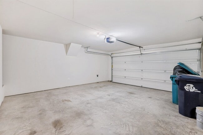 Building Photo - 4517 Shy Creek Ln