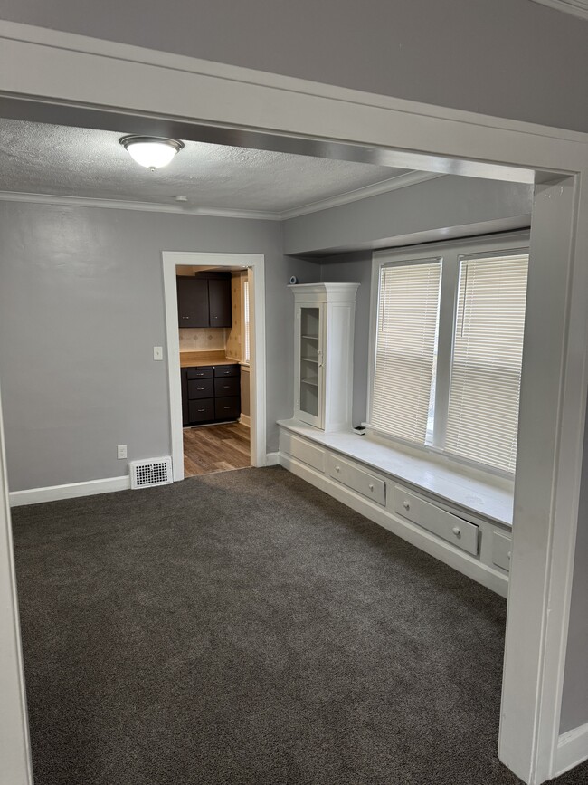 Dining Room - 13805 Othello Ave