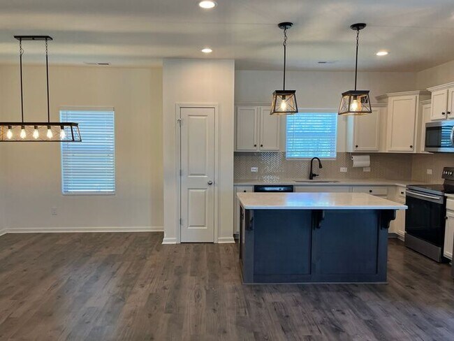 Building Photo - Newer Construction in Albemarle, NC