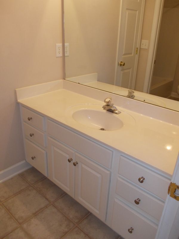 Building Photo - Beautiful Highland Creek Ranch home with 4...