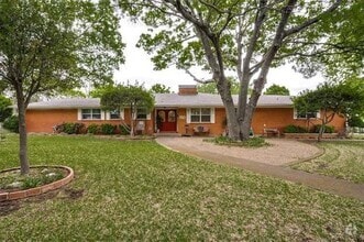 Building Photo - 4170 Meadowdale Ln