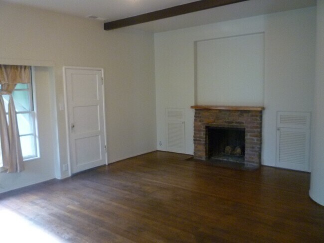 Building Photo - 1153 Arcadian Ave