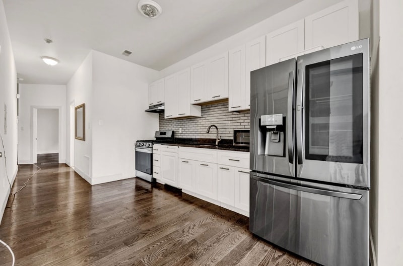 Building Photo - 1637 N 33rd St