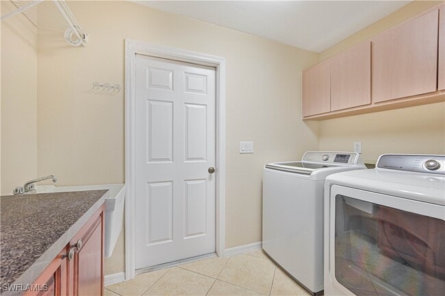 Building Photo - 9031 Harvestwood Ct