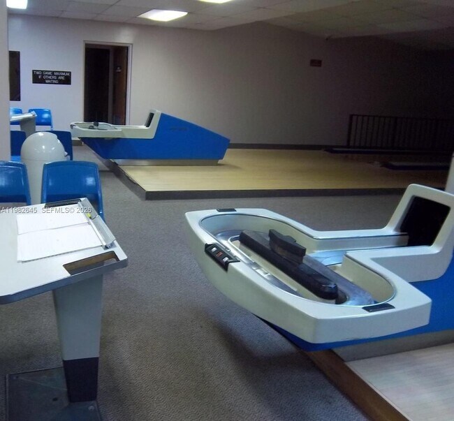 Building Photo - 3751 Environ Blvd