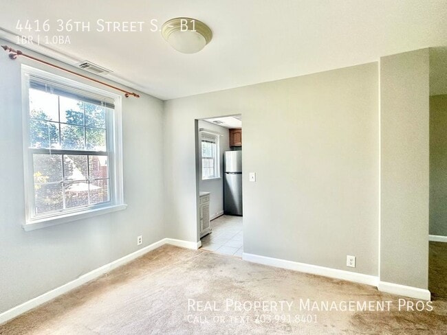 Building Photo - 4416 36th St S