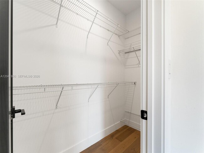 Building Photo - $7,250 227 NW 39th ST
