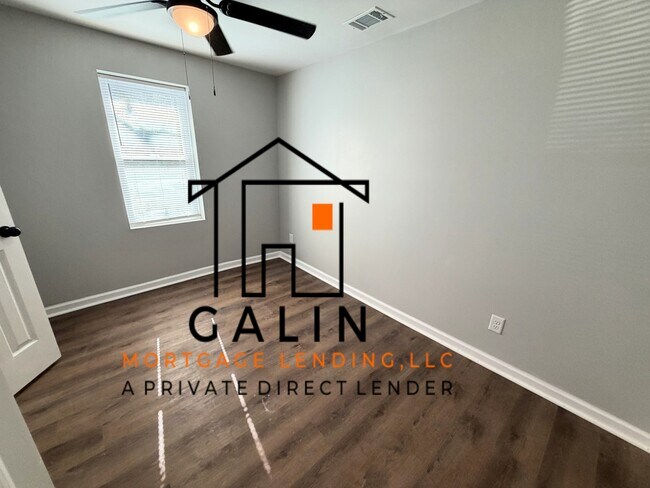 Building Photo - 602 W 61st St