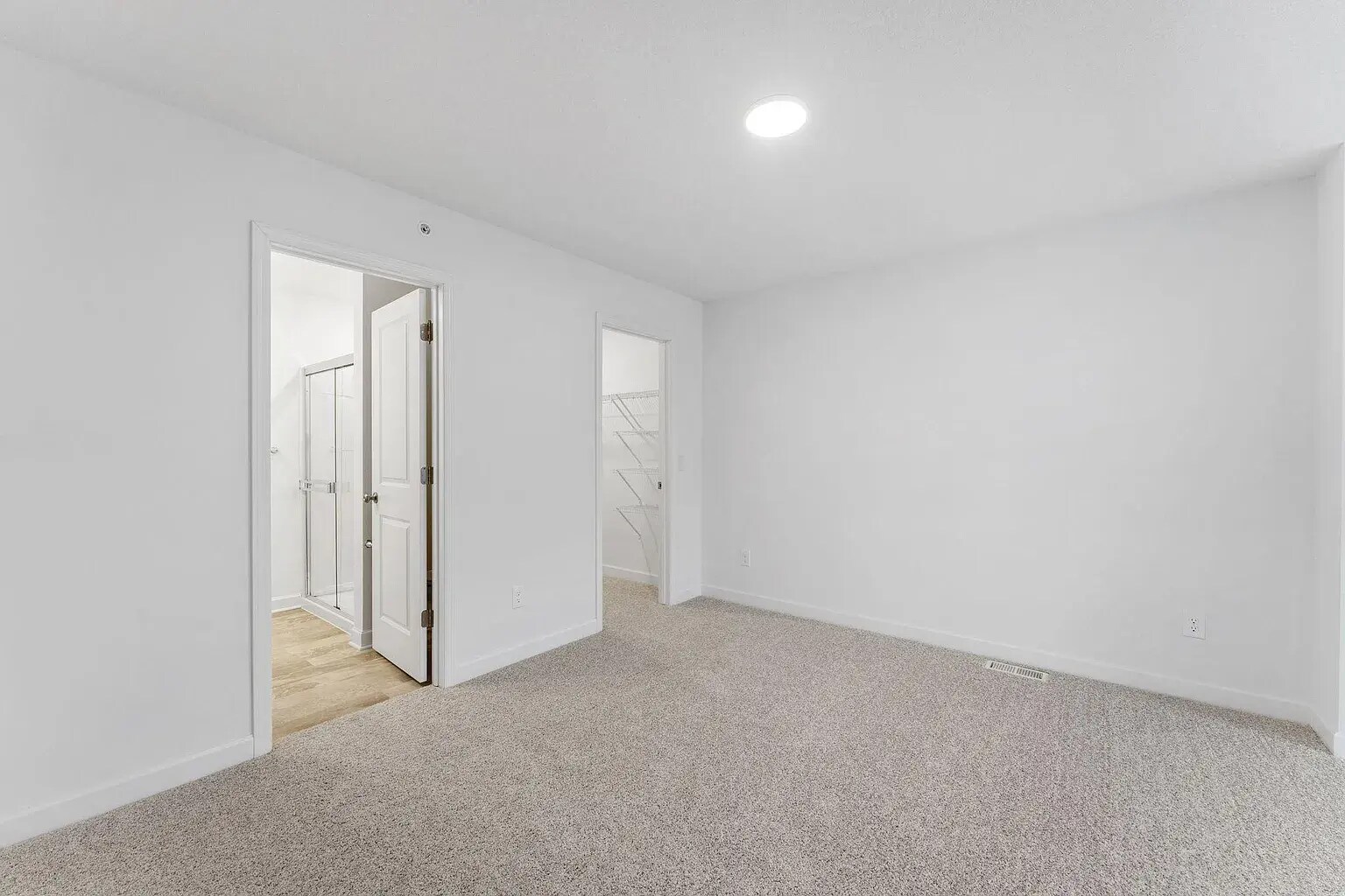 Building Photo - 5297 Long Pointe Pass