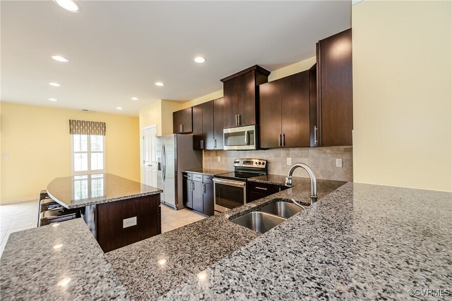 Building Photo - 11568 Claimont Mill Dr