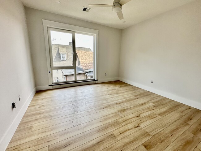 Building Photo - 99 Mount Pleasant Ave