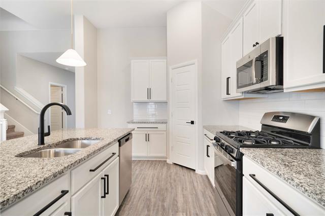 Building Photo - 908 Cobalt Dr