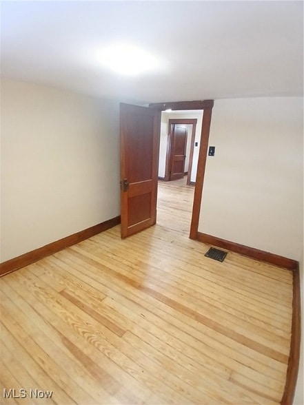 Building Photo - 121 N Belle Vista Ave