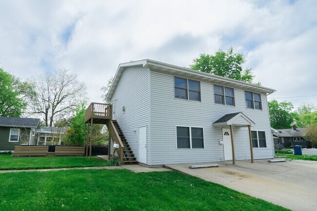 Building Photo - 201 Chesterton Blvd