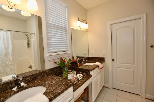Building Photo - 3-Bedroom Condo 1/2 Mile from Oceanfront! Stainless Steel Appliances - Granite Counter Tops - All...