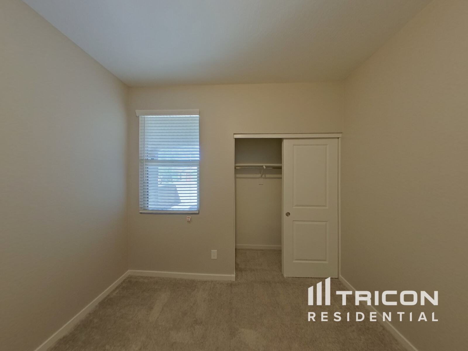 Building Photo - 40381 W Hillman Dr