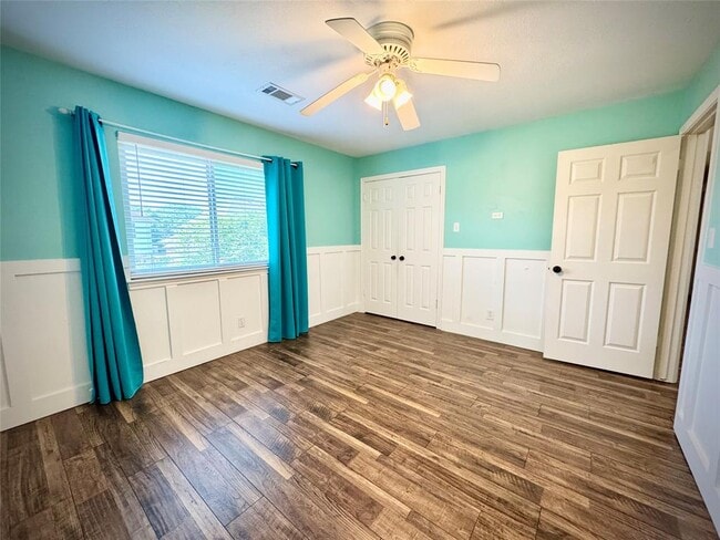 Building Photo - 119 Shadow Wood Dr