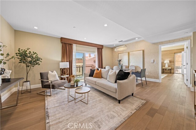 Building Photo - 2939 Leeward Ave