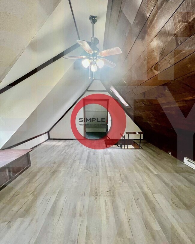 Building Photo - 80 N Hanover St