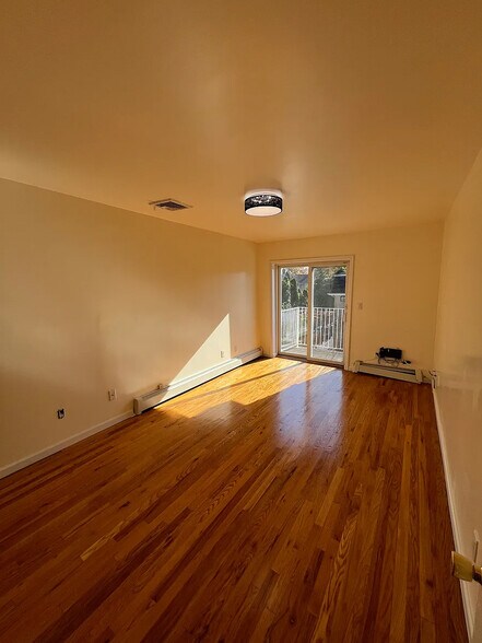 Building Photo - 25016 41st Rd