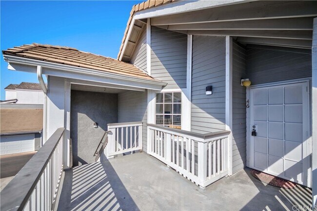 Building Photo - 10371 Garden Grove Blvd