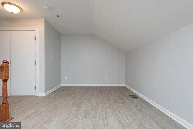 Building Photo - 8984 Harrover Pl