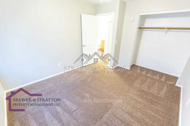 Building Photo - 1431 E Encinas Ave