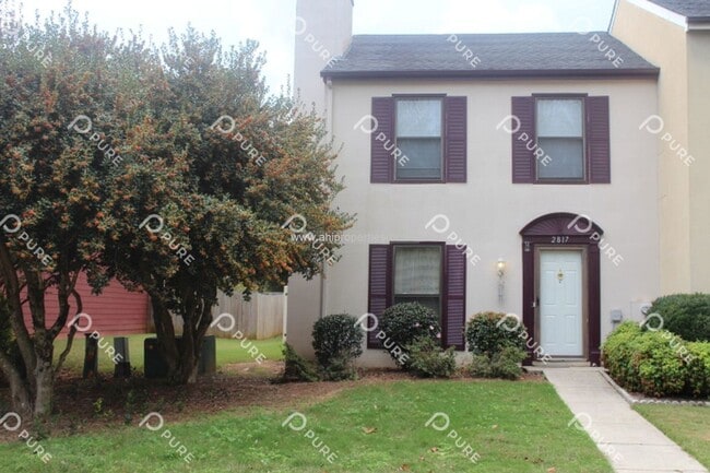 Primary Photo - 2817 Wynterhall Rd SE